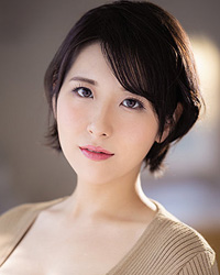 長谷川茉優 Mayu Hasegawa