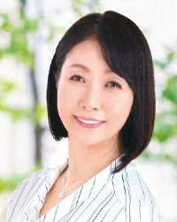 和泉亮子 Ryoko Izumi