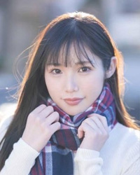 牧野みおな Miona Makino