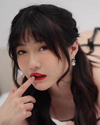 李娜娜 Li NuoNuo