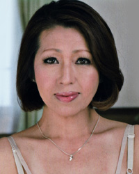 岡崎花江 Hanae Okazaki