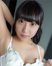 長谷川あかね Akane Hasegawa